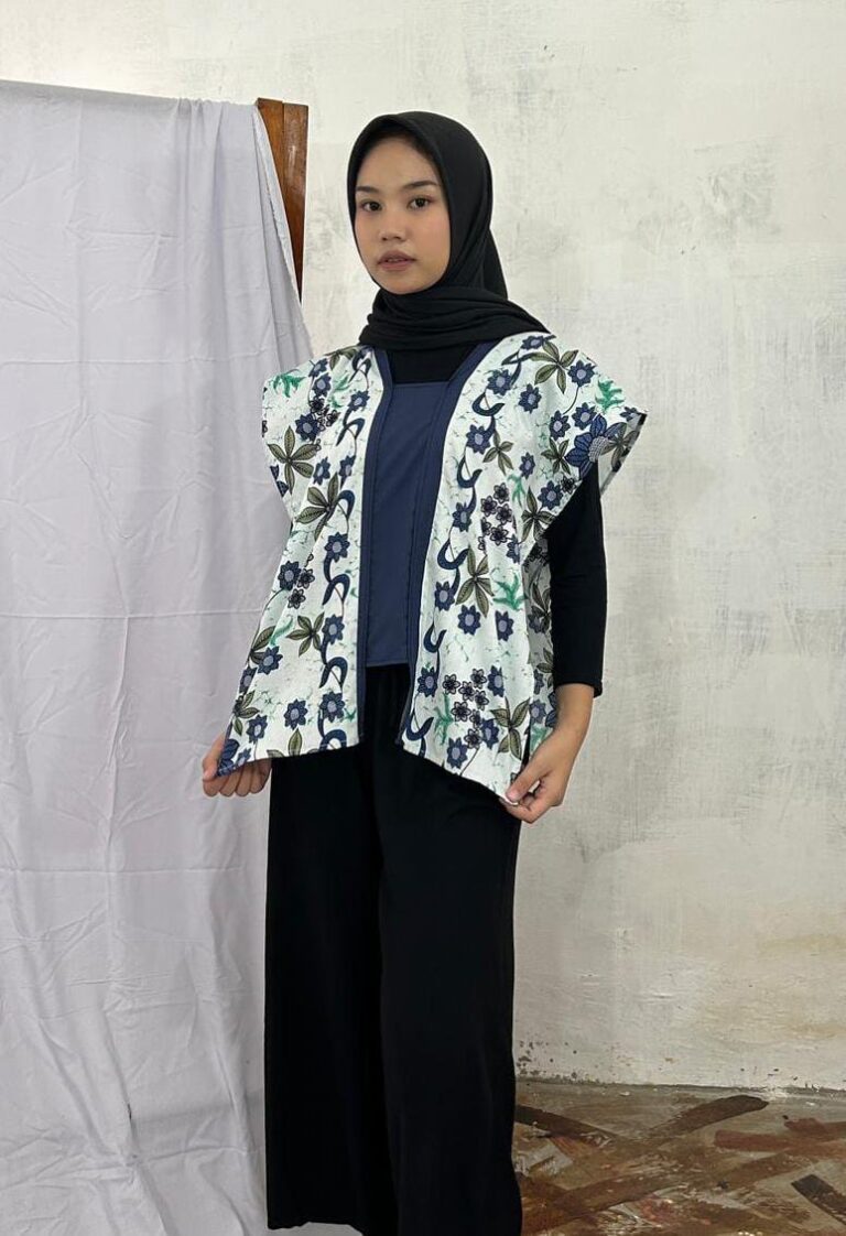 Read more about the article Batik Bintang Pesisir Emas